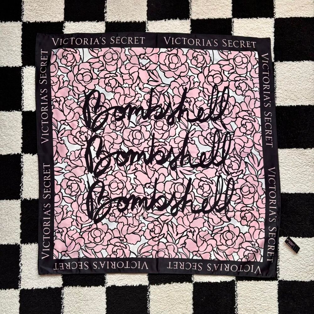 NWT Victoria’s Secret Rose Print Bombshell Scarf